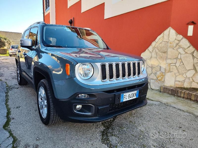 Usata Jeep Renegade 140 CV (102 kW) 2017 Grigio SUV