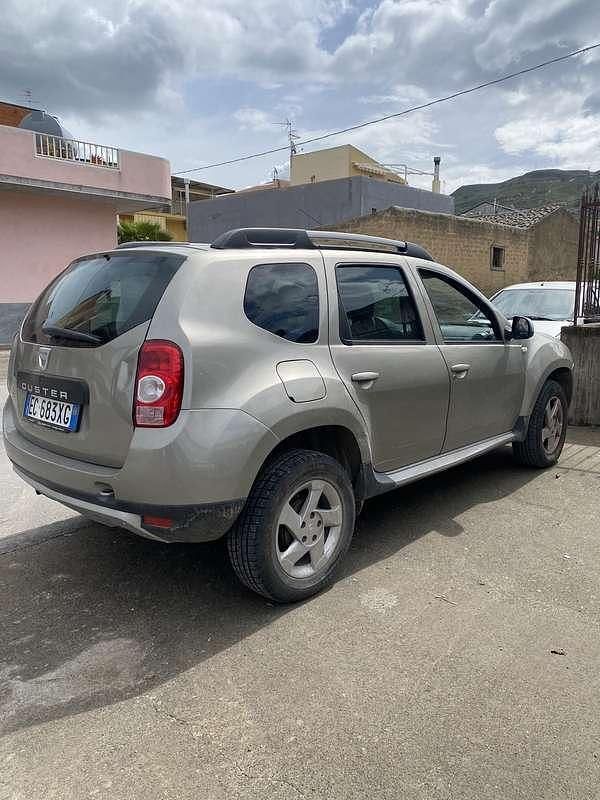 Usata Dacia Duster Lauréate 110 CV (80 kW) 2010 SUV