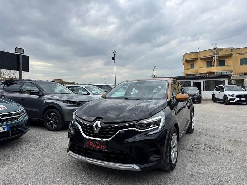 Usata Renault Captur Intens 100 CV (73 kW) 2020 Nero SUV