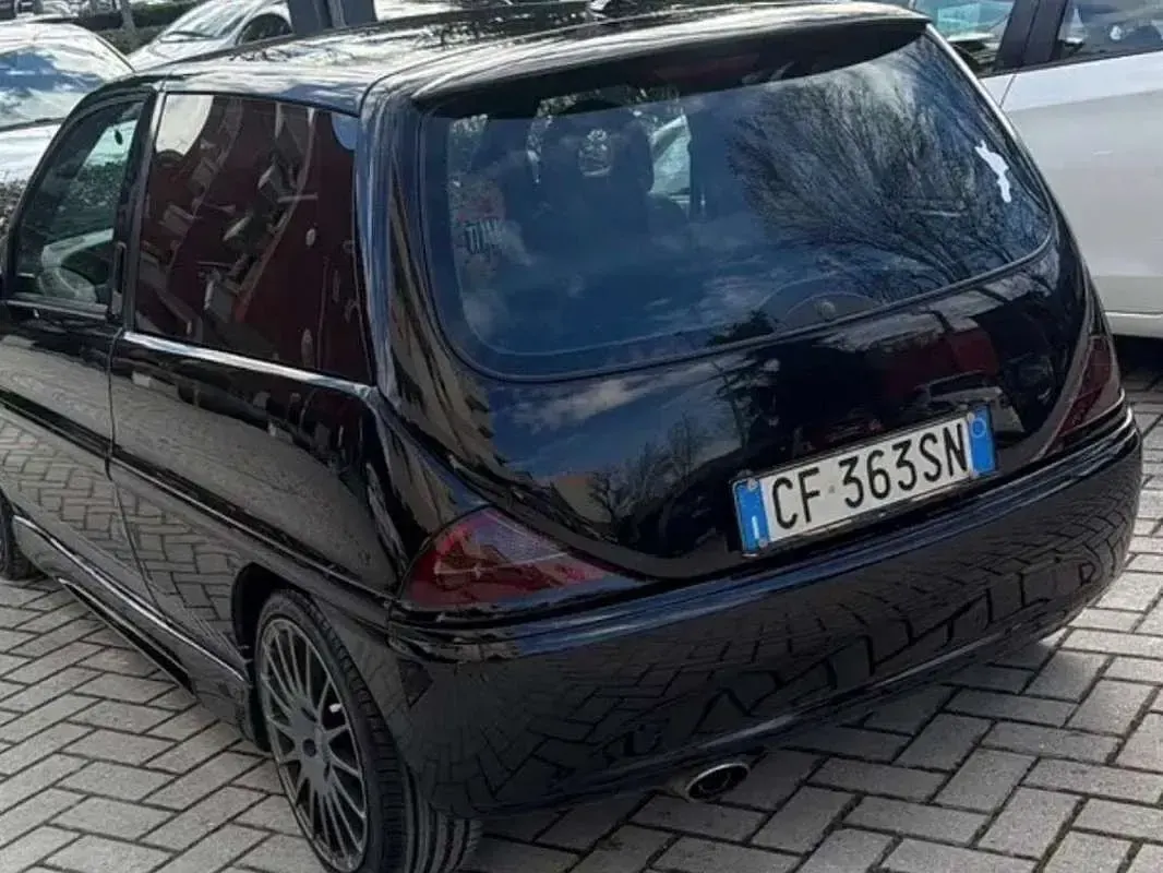 Usata Lancia 2000 80 CV (58 kW) 2003 Nero Berlina