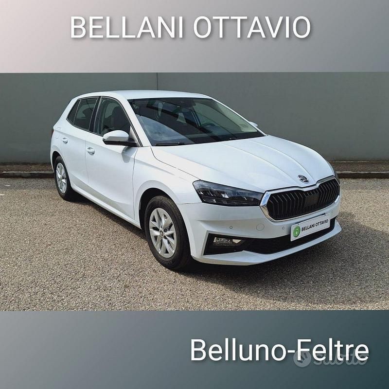 Bianco Usata 2024 Skoda Fabia Ambition Due volumi | 17.800 € (Cara) - Immagine 1/4
