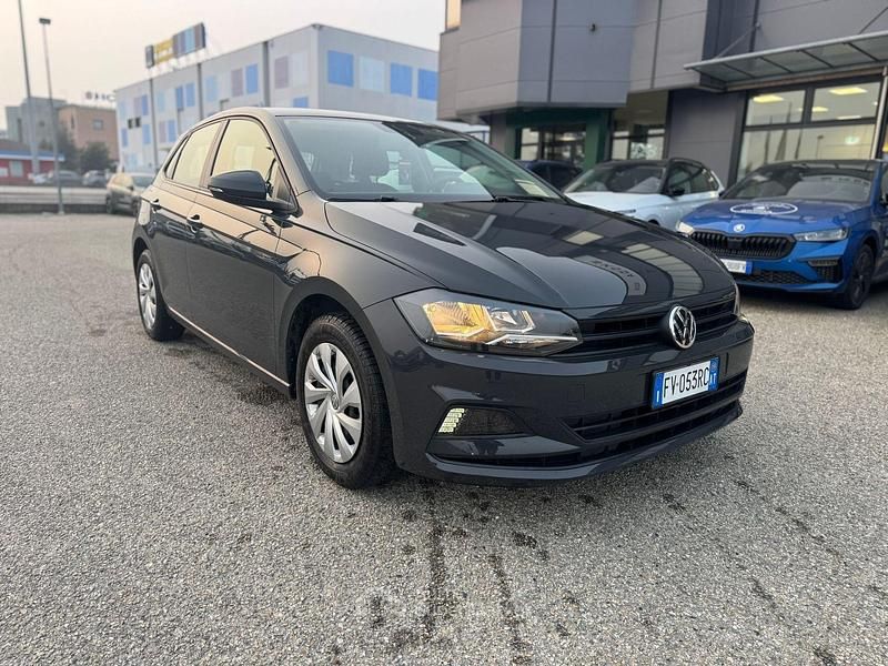 Usata VW Polo Trendline 65 CV (47 kW) 2019 Grigio Utilitaria