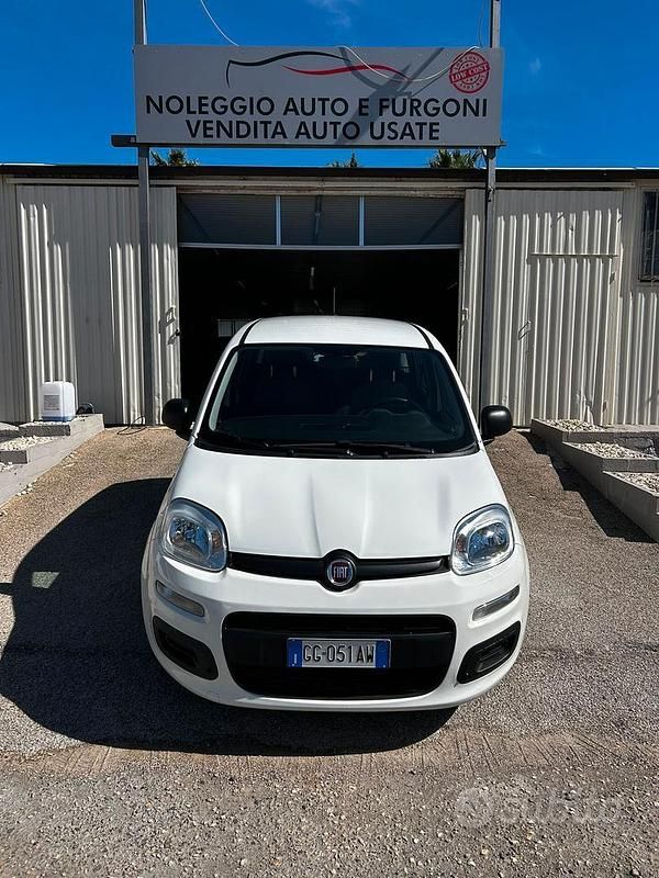 Bianco Usata 2021 Fiat Panda S Tre volumi | 10.800 € (Buon prezzo) - Immagine 1/4