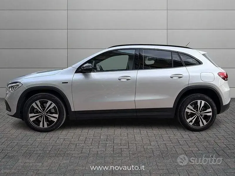 Usata Mercedes GLA250 160 CV (117 kW) 2021 Grigio SUV
