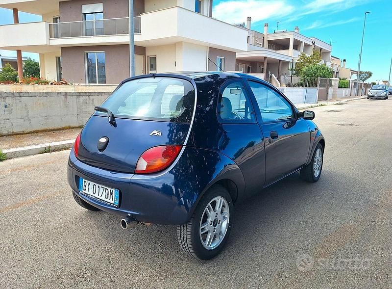 Usata Ford Ka Collection 60 CV (44 kW) 2002 Blu Utilitaria