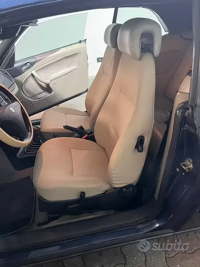 Usata Saab 900 Cabriolet 1996 Blu Cabrio