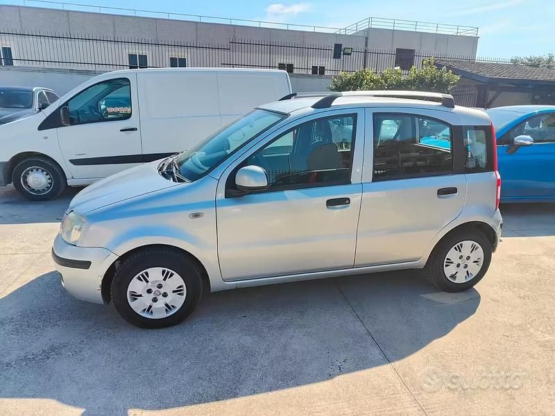 Usata Fiat Panda 54 CV (39 kW) 2010 Grigio Utilitaria