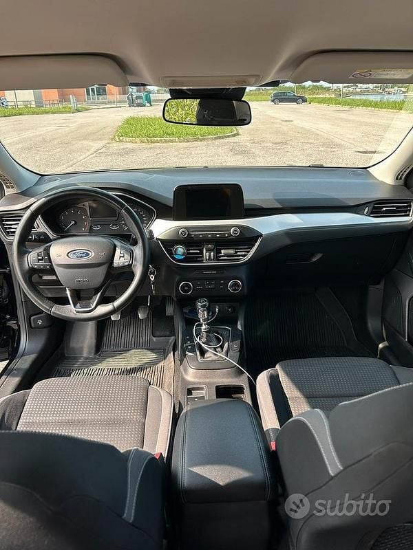 Begagnad Ford Focus Business Edition 101 HK (74 kW) 2018 Svart Sedan
