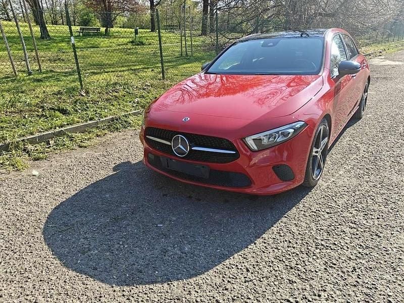 Usata Mercedes A200 Premium 163 CV (119 kW) 2018 Berlina