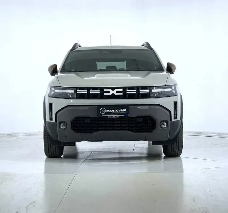 Usata Dacia Duster Extreme 131 CV (96 kW) 2024 Beige SUV