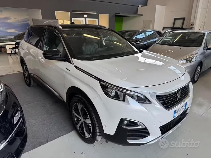 Usata Peugeot 5008 GT-line 130 CV (95 kW) 2018 Bianco SUV