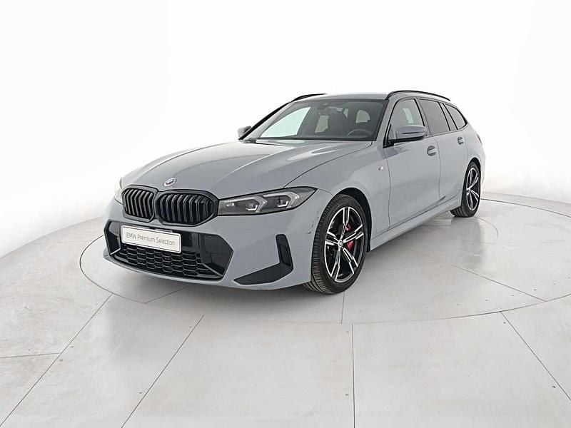 Usata BMW 330 M Sport 286 CV (210 kW) 2025 Grigio Station wagon