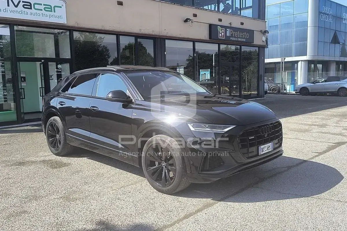 Usata Audi Q8 Sport 286 CV (210 kW) 2019 Nero SUV