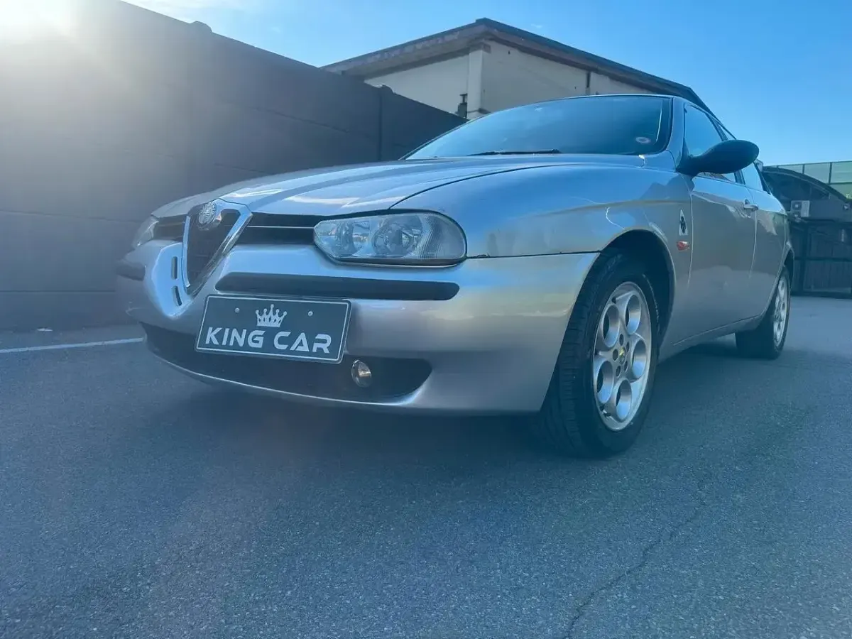 Usata Alfa Romeo 156 144 CV (105 kW) 1999 Grigio Berlina