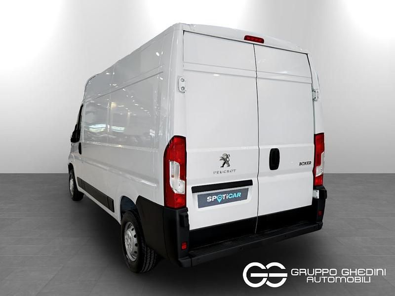 Usata Peugeot Boxer S 140 CV (102 kW) 2024 Kaolin white kaolin white Furgone