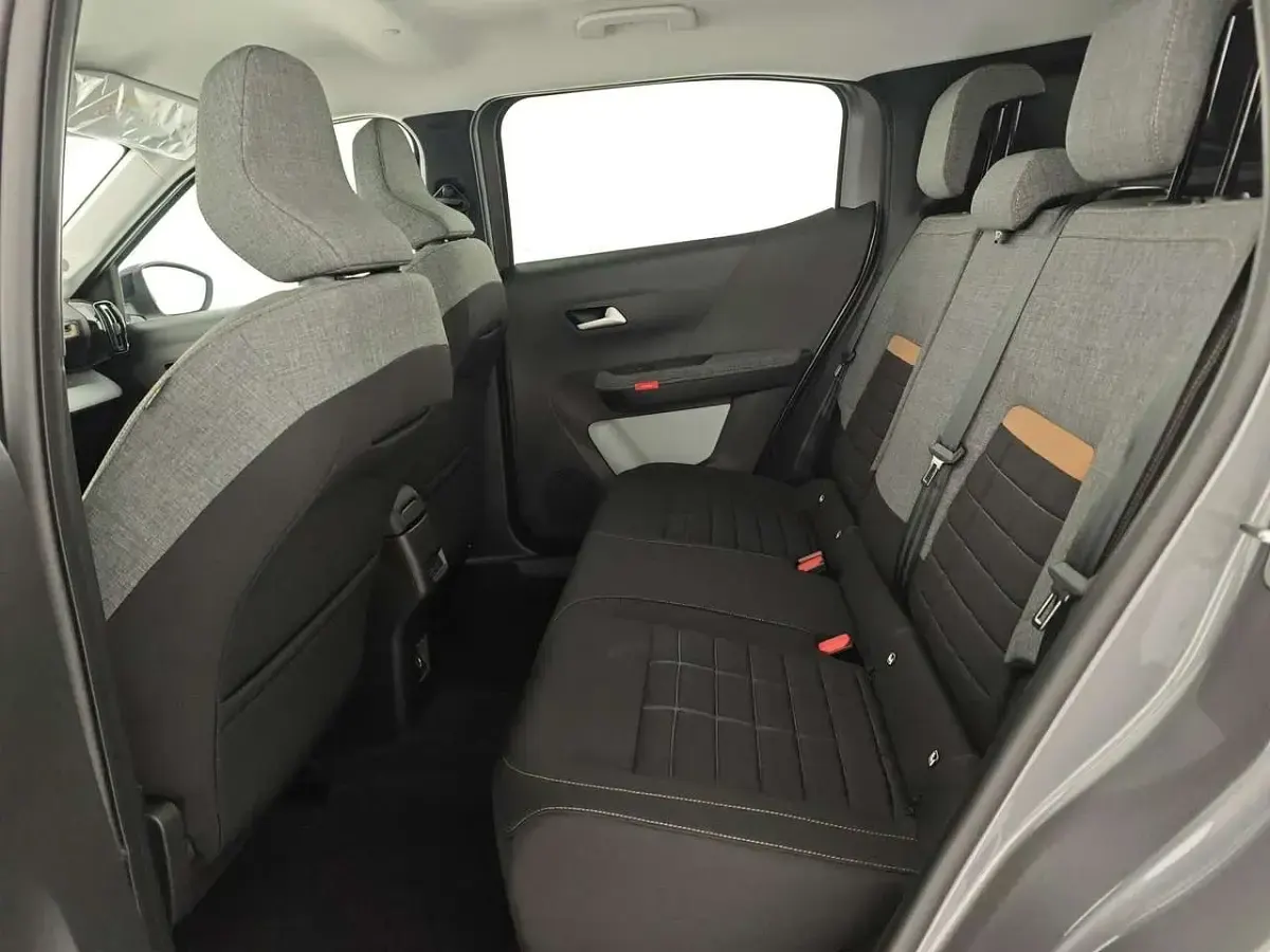 Nuova Citroën C3 Aircross 145 CV (106 kW) 2025 Grigio SUV