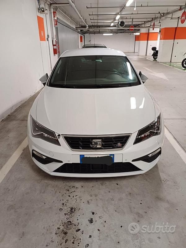 Usata Seat Leon 150 CV (110 kW) 2020 Bianco Berlina