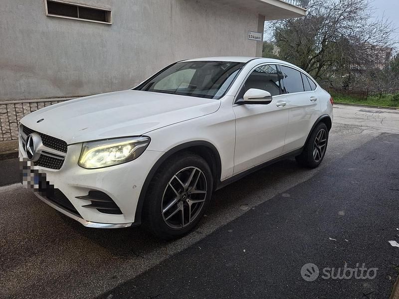 Usata Mercedes GLC250 Executive 170 CV (125 kW) 2019 Bianco Station wagon