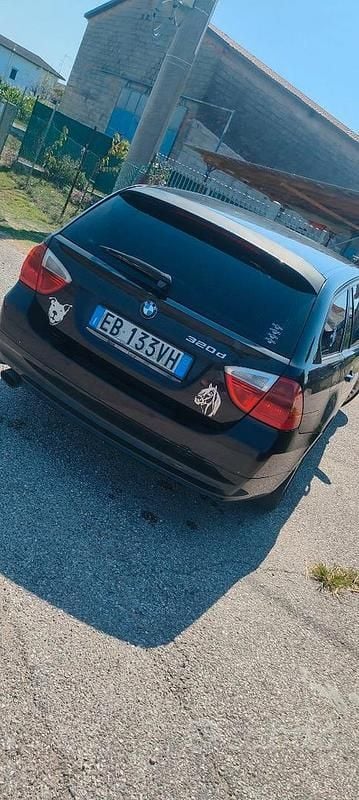 Usata BMW 320 2008 Nero Station wagon