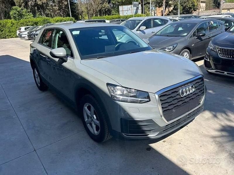 Usata Audi Q2 116 CV (85 kW) 2017 Grigio SUV