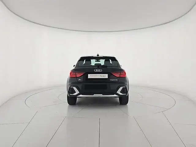 Usata Audi A1 Admired 110 CV (80 kW) 2021 Nero SUV