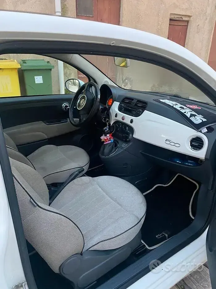 Usata Fiat 500 75 CV (55 kW) 2009 Bianco Cabrio