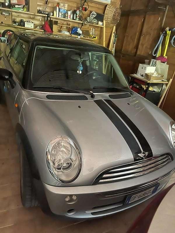 Usata Mini Cooper 116 CV (85 kW) 2006 Utilitaria