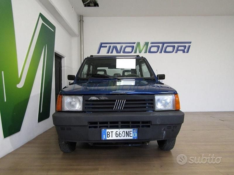 Usata Fiat Panda 4x4 Trekking 54 CV (39 kW) 2001 Blu Utilitaria