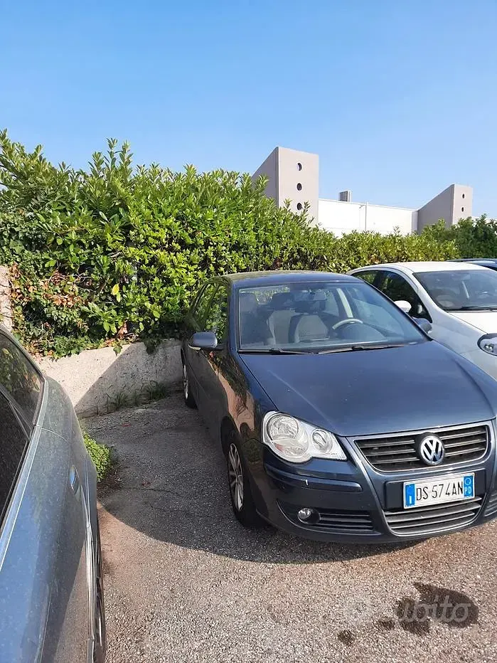 Usata VW Polo 69 CV (50 kW) 2009 Grigio Utilitaria