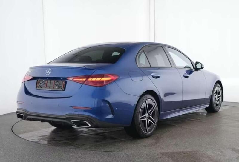 Usata Mercedes C300e Advanced 313 CV (230 kW) 2024 Blu/azzurro Berlina