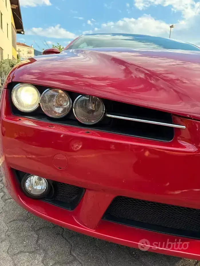 Usata Alfa Romeo Brera 200 CV (147 kW) 2010 Rosso Coupé