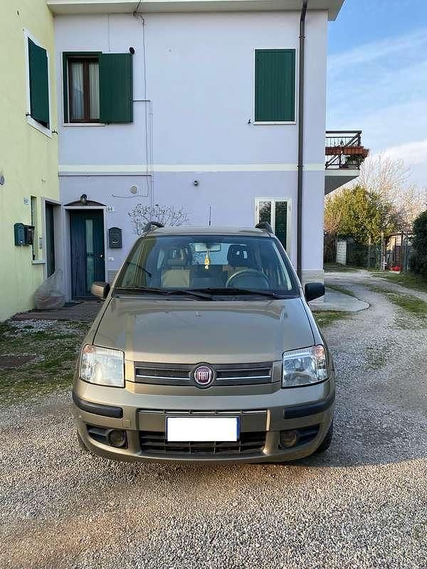 Usata Fiat Panda Emotion 60 CV (44 kW) 2009 Utilitaria