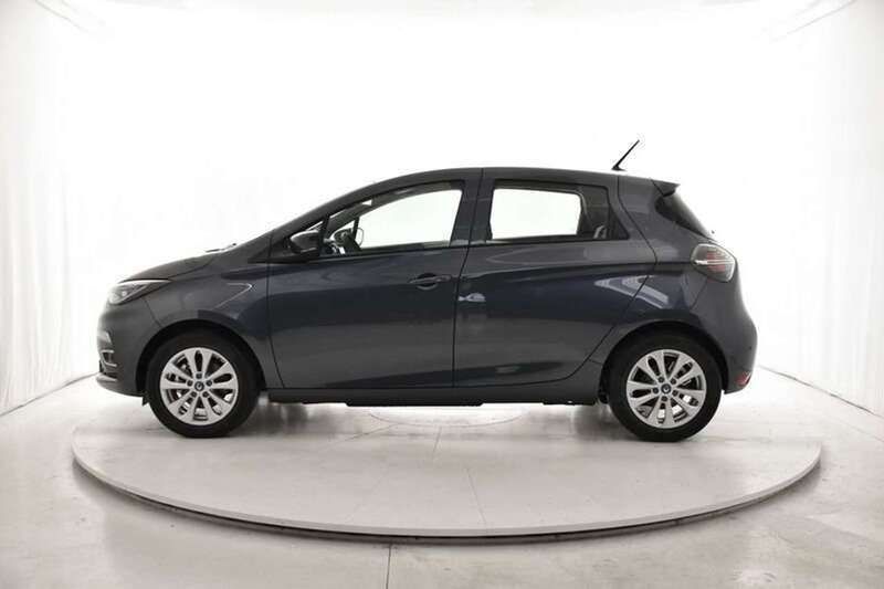 Usata Renault Zoe Zen 50 kW (69 CV) 2024 Grigio Utilitaria