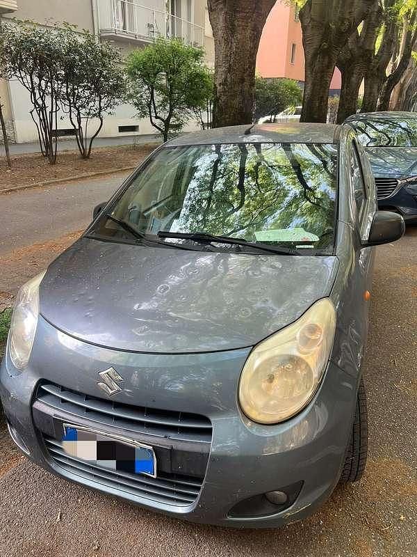 Usata Suzuki Alto GLX 68 CV (50 kW) 2012 Argento Utilitaria