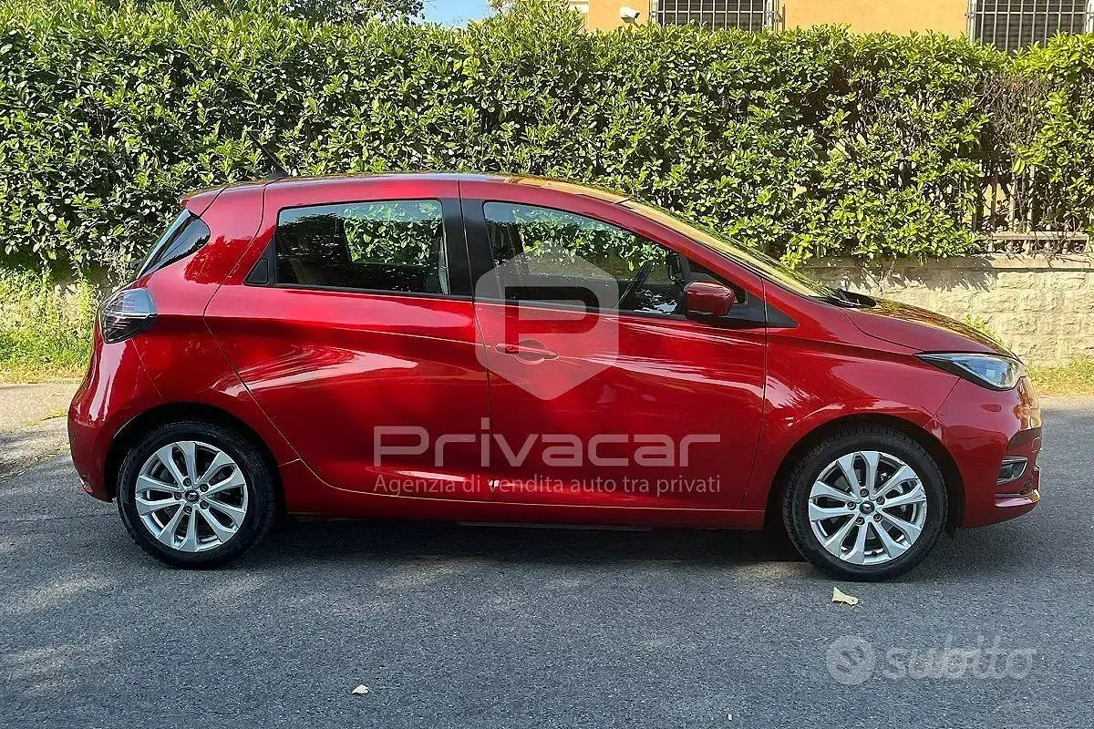 Usata Renault Zoe Zen 50 kW (69 CV) 2020 Rosso Utilitaria
