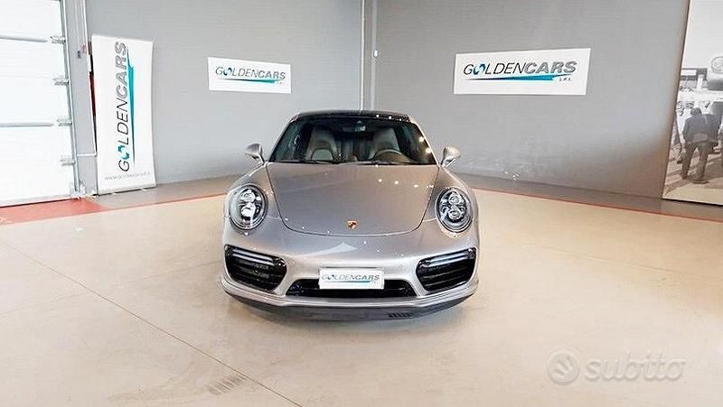 Usata Porsche 911 Turbo S 581 CV (427 kW) 2017 Grigio Coupé
