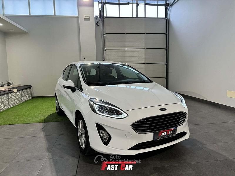 Usata Ford Fiesta Titanium 75 CV (55 kW) 2020 Bianco Utilitaria