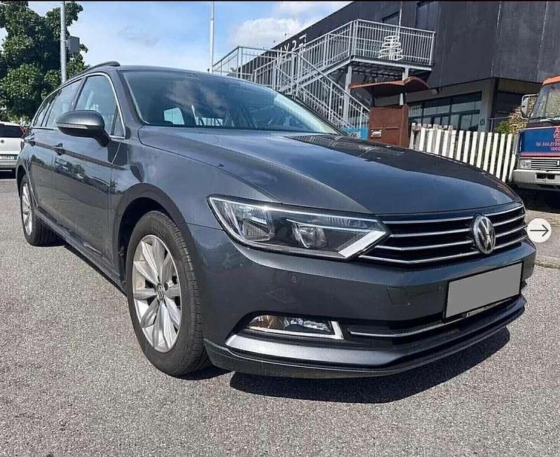 Usata VW Passat Highline 150 CV (110 kW) 2017 Station wagon