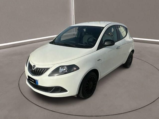 Usata Lancia Ypsilon S 69 CV (50 kW) 2023 Bianco Utilitaria
