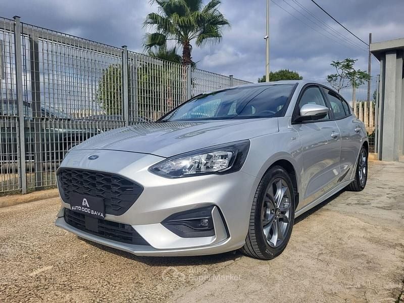 Usata Ford Focus ST-Line 120 CV (88 kW) 2020 Argento Berlina