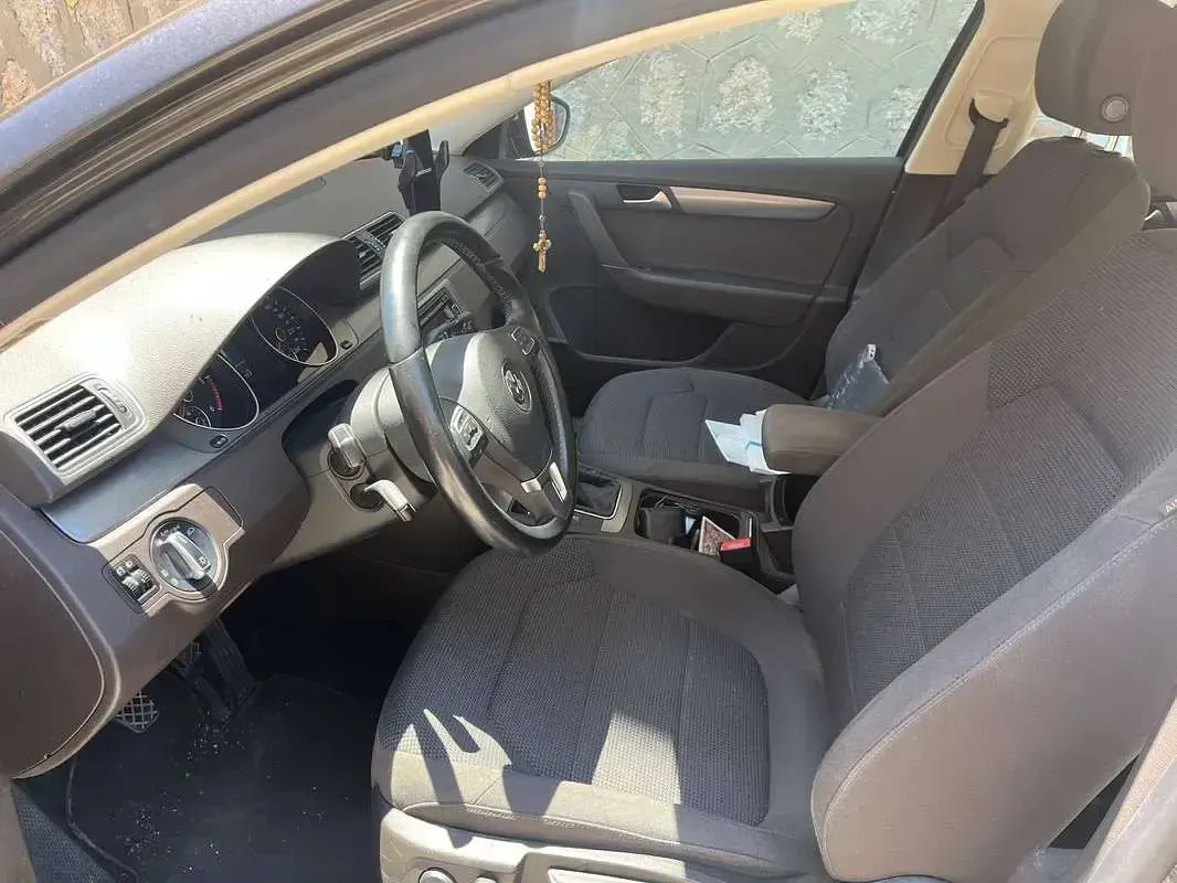 Usata VW Passat Comfortline 140 CV (102 kW) 2014 Marrone Berlina
