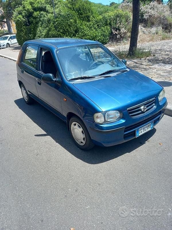 Blu Usata 2003 Suzuki Alto Due volumi | 3300 € - Immagine 1/4