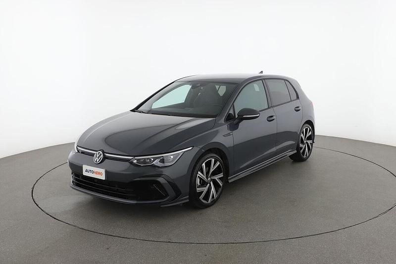 Usata VW Golf VIII R-line 150 CV (110 kW) 2024 Grigio