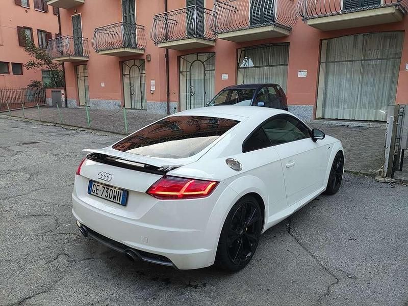 Second-hand Audi TT S-Line 230 CP (169 kW) 2015 Coupe