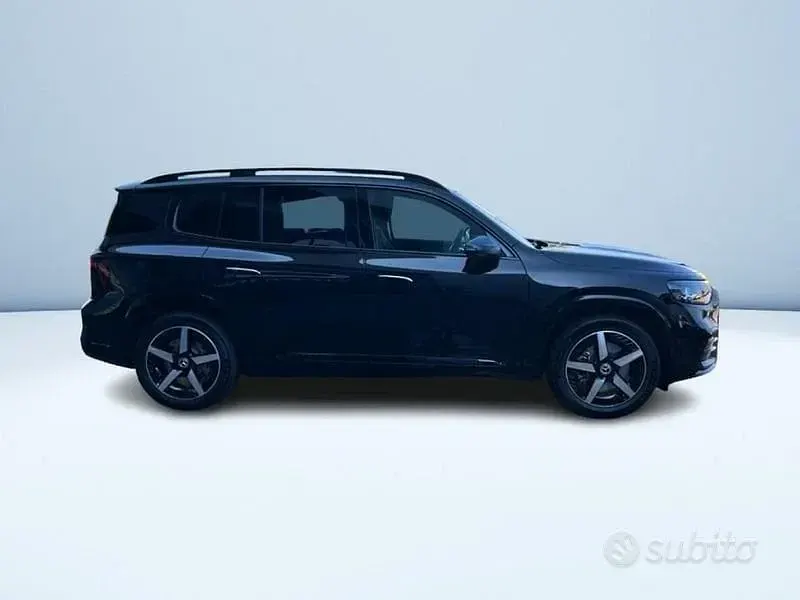 Nuova Mercedes 350 AMG line 22 kW (30 CV) 2026 Nero Berlina