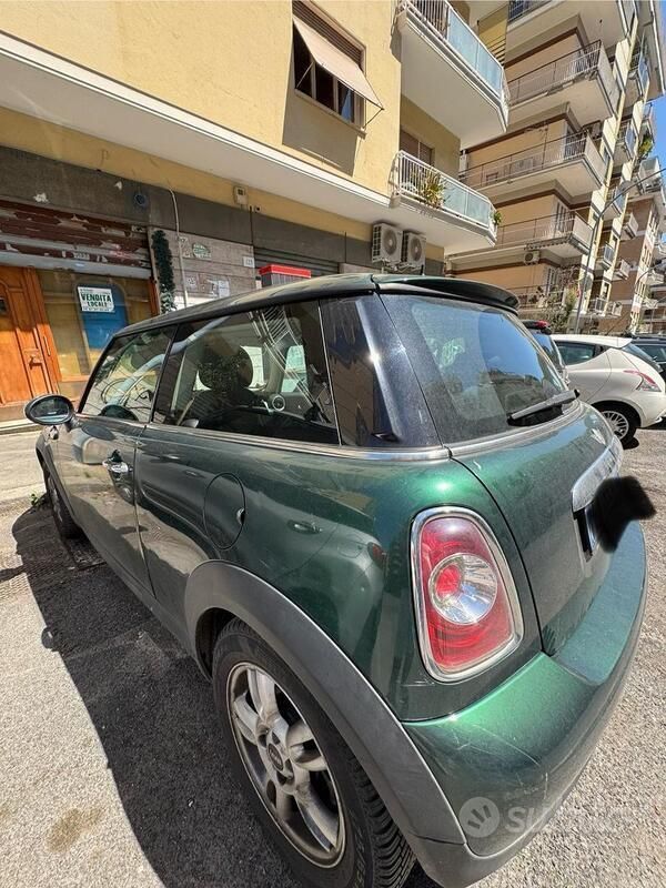 Verde Usata 2012 Mini Cooper Due volumi | 5000 € (Buon prezzo) - Immagine 1/4