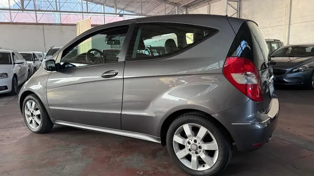 Usata Mercedes A160 Edition 95 CV (69 kW) 2009 Argento Berlina