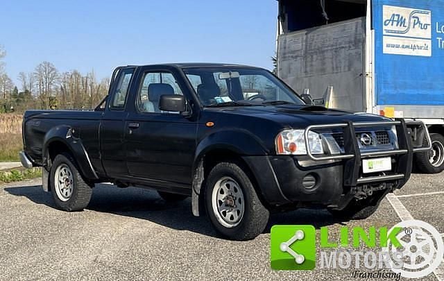 Usata Nissan King 133 CV (97 kW) 2002 Nero Pick-up