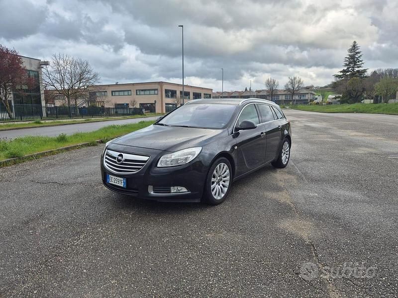 Usata Opel Insignia Cosmo 131 CV (96 kW) 2010 Station wagon
