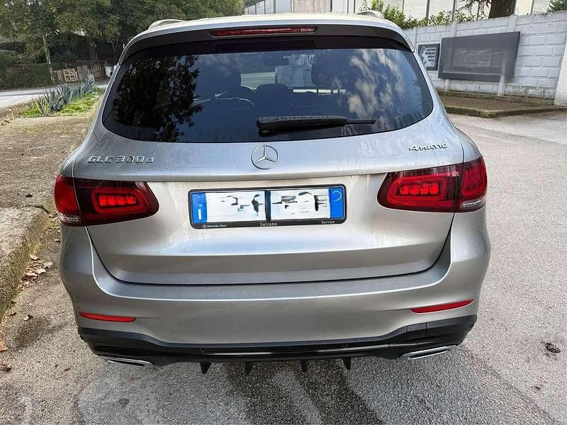 Gebraucht Mercedes GLC300 Premium Plus 245 PS (180 kW) 2022 Grau SUV